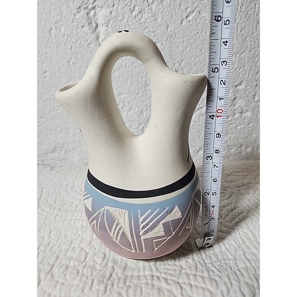 Native American Navajo Pottery Wedding Vase Artist Signed - Picture 6 of 6